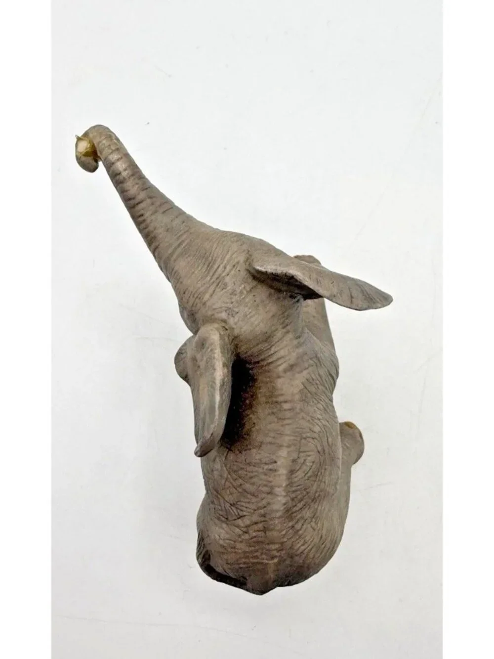 Vintage Lenox Smithsonian African Baby Elephant Discovering Figurine 1993 READ